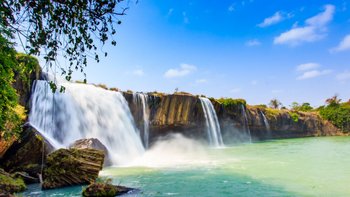 Dry Nour Wasserfall in der Provinz Dak Lak