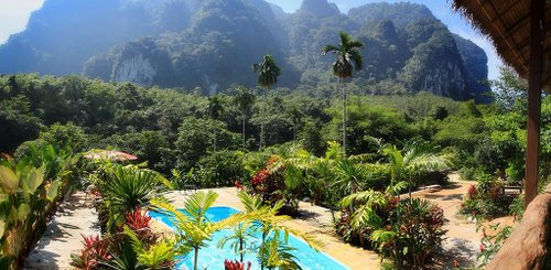 Elephant Camp im Khao Sok Nationalpark Glamping in Thailand