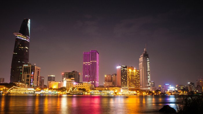 Saigon oder Ho Chi Minh City bei Nacht - Vietnam Indochina