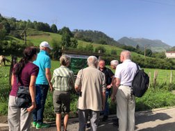 kleiner Halt bei der Wanderung von Zestoa zur Höhle Ekainberri