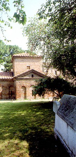 Mausoleo di Galla Placidia_Luigi_Tazzari_Comune_die_Ravenna_emiliaromagnaturismo.it