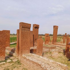 seldschukischer Friedhof (mit Hüseyin Süren)