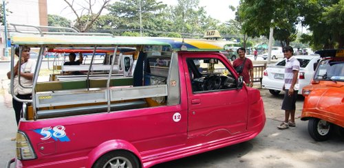 Ayutthaya Thailand Tuk Tuk mit spezieller Form