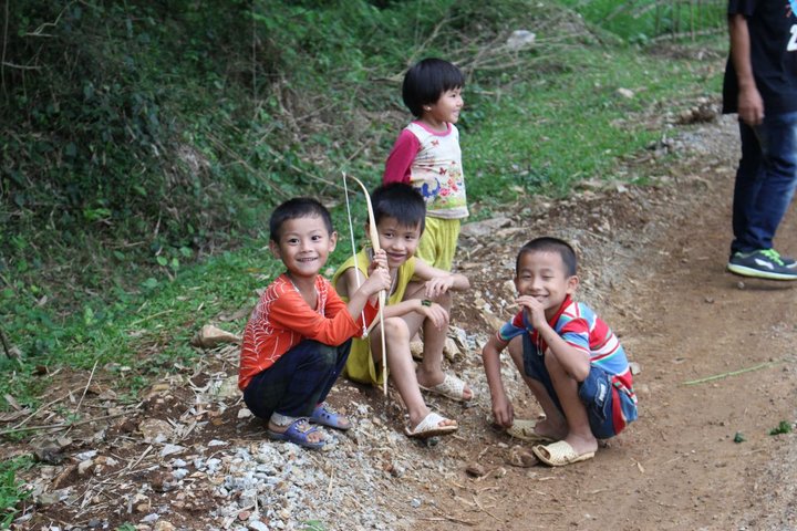 Little Sapa, Vietnam, Dorf, Kinder