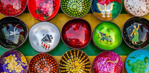 Souvenirs Lackwaren am Nachtmarkt von Luang Prabang Laos