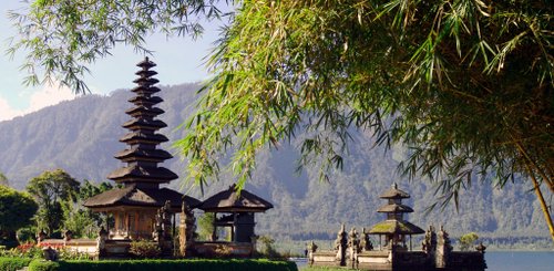 Bali Tempel am Vulkankrater