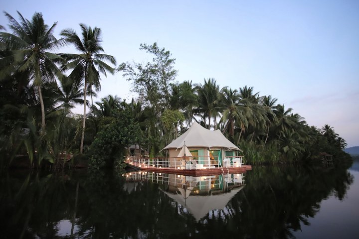 4 Rivers Floating Lodge Koh Kong